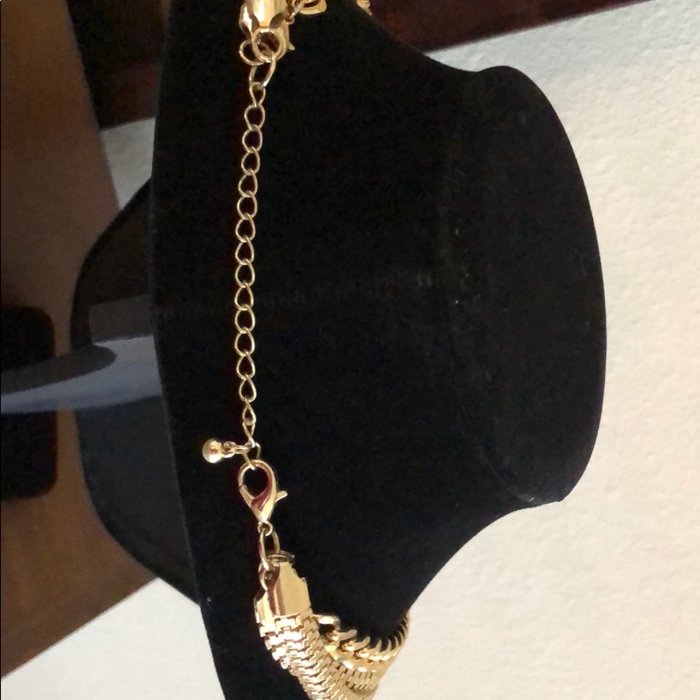 Necklace - Picture 4 of 6